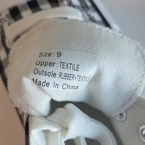 Olivia Miller Black and White Checkered  Lace Up Sneakers Size 9 - Picture 4 of 5